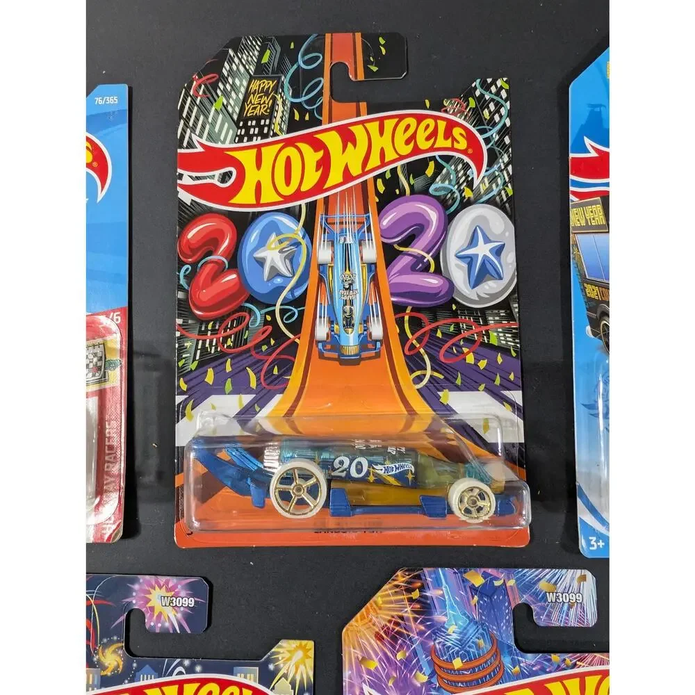 Hot Wheels Happy New Year Holiday Racers Lot 2018 2020 2021 2024 Sealed